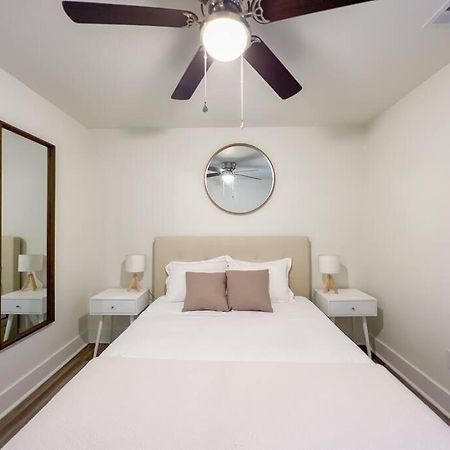 2Br Cedar Lane Road Retreat At Swamp Rabbit Trail! Lägenhet Greenville Exteriör bild