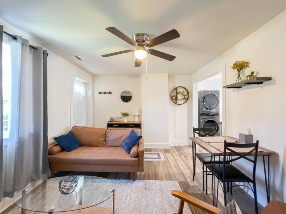2Br Cedar Lane Road Retreat At Swamp Rabbit Trail! Lägenhet Greenville Exteriör bild